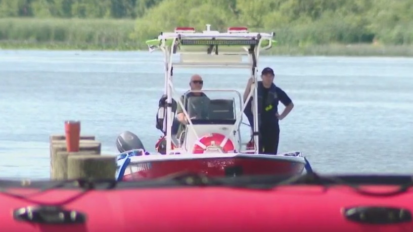 EAA AirVenture, Lake Winnebago crashes